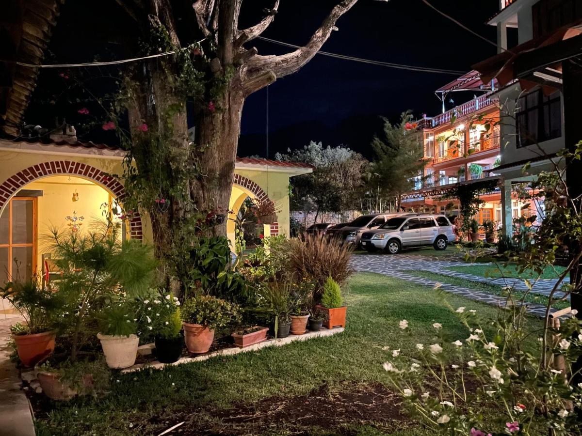 Hotel-Villas Jabel Tinamit Panajachel Exterior foto