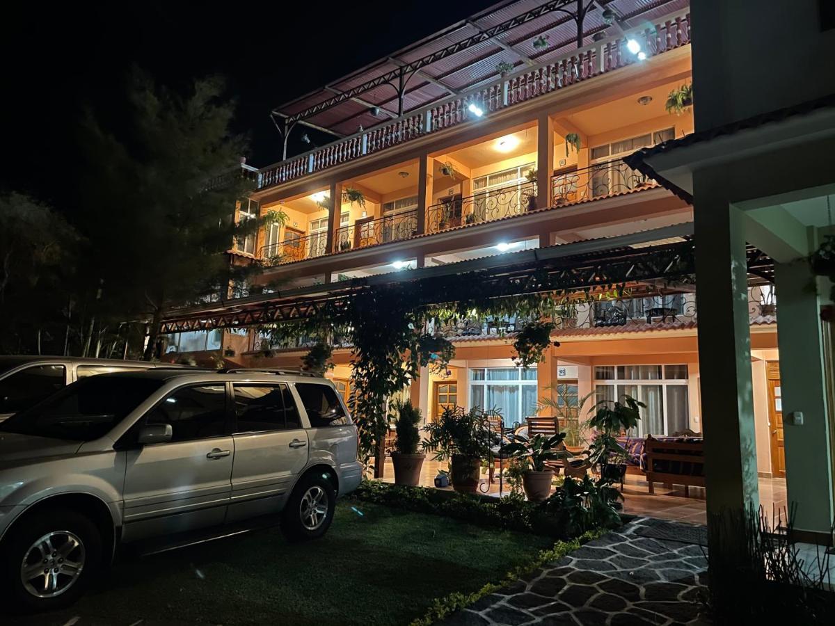 Hotel-Villas Jabel Tinamit Panajachel Exterior foto